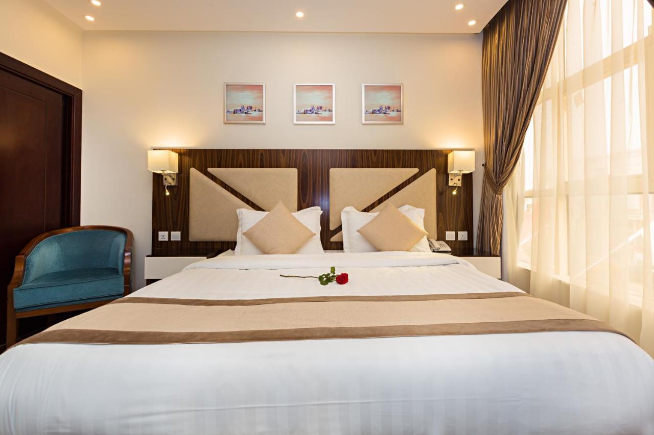 Sun Park Hotel Suites Djedda Buitenkant foto