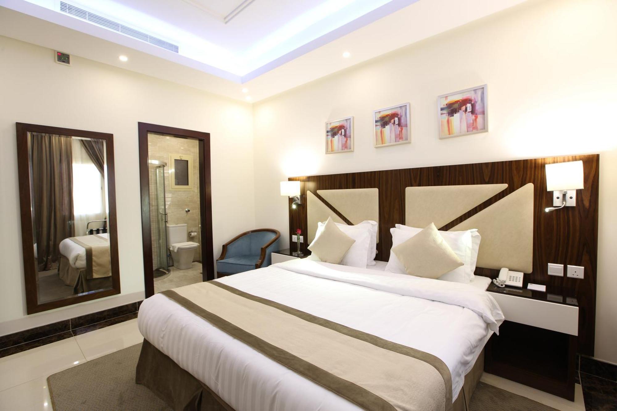 Sun Park Hotel Suites Djedda Buitenkant foto