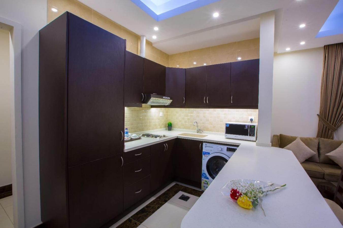 Sun Park Hotel Suites Djedda Buitenkant foto