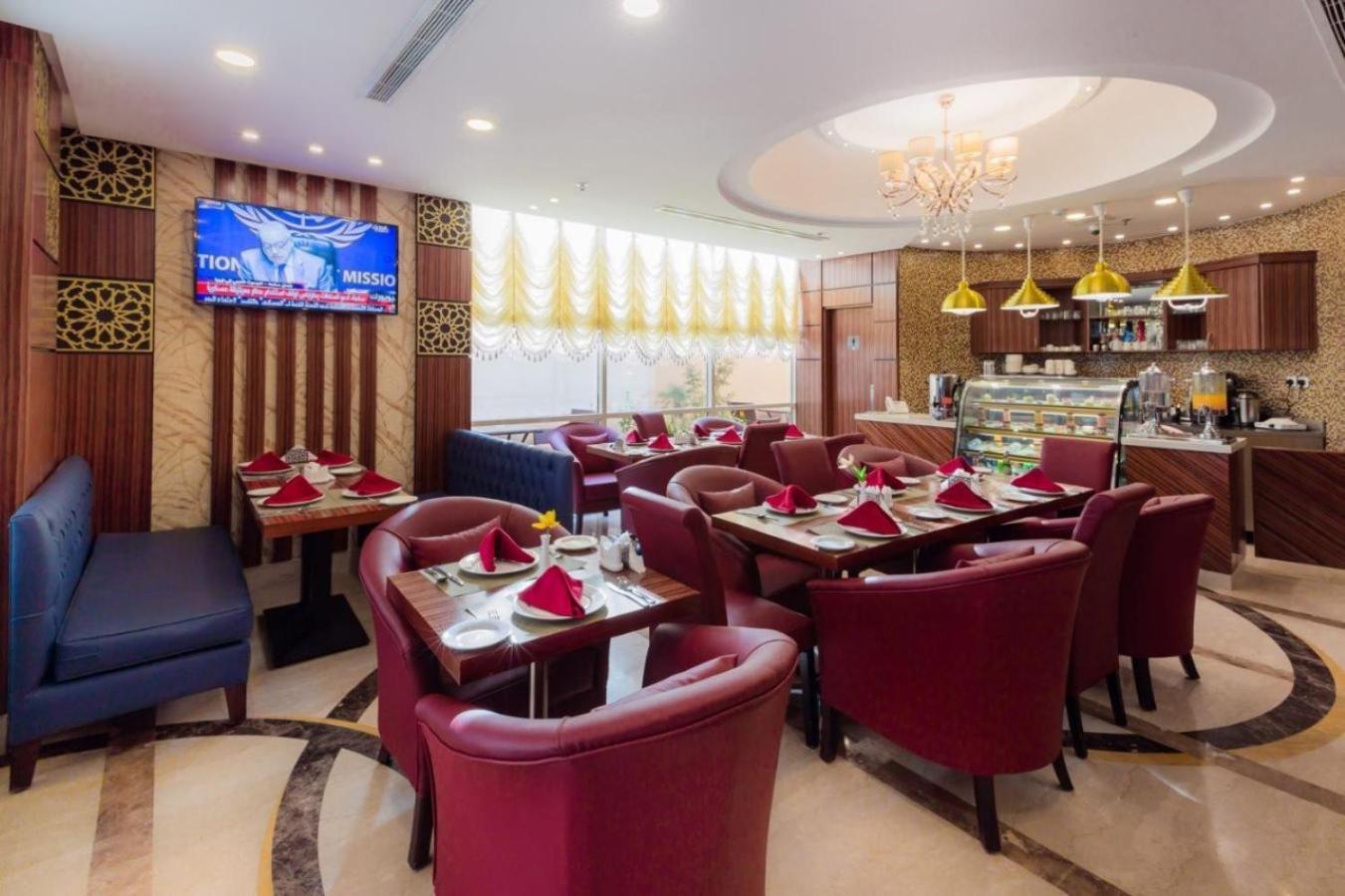 Sun Park Hotel Suites Djedda Buitenkant foto